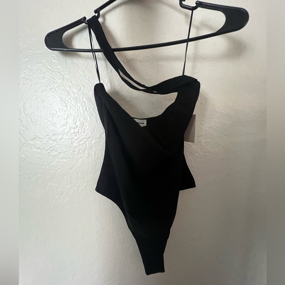 Rony Asymmetrical Bodysuit in Black